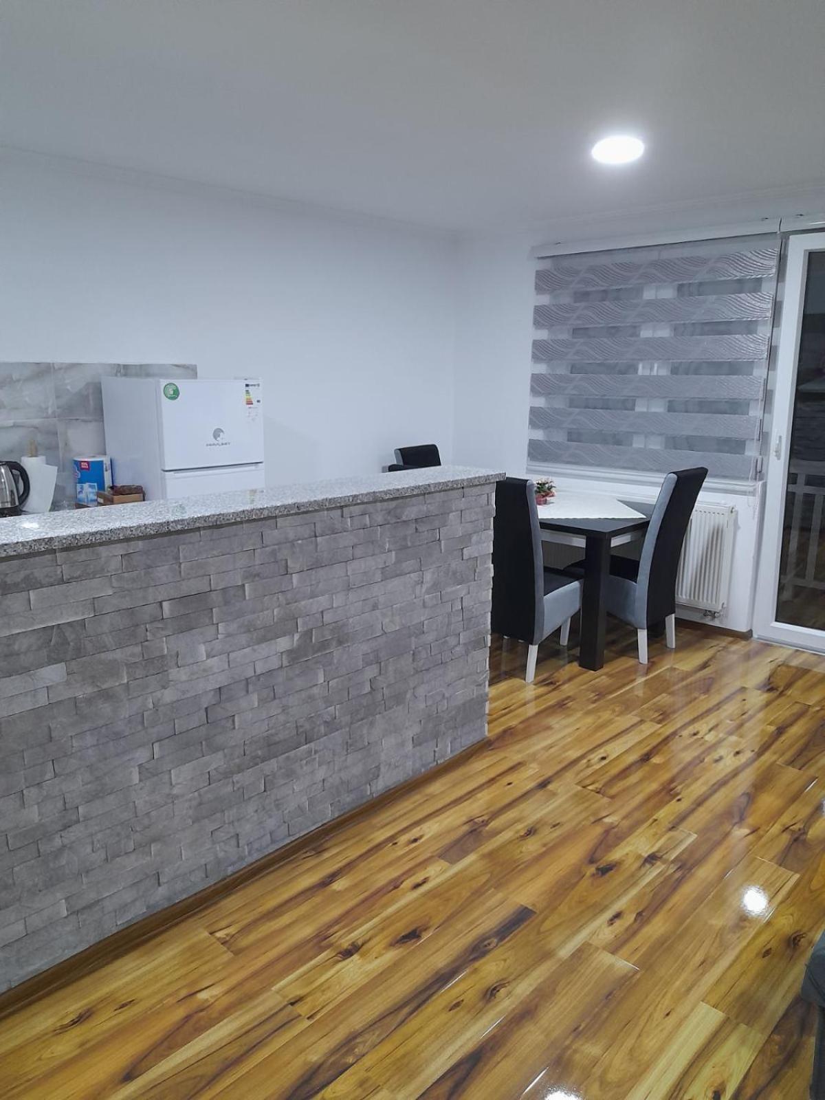 Apartman Micevic Foca Exteriér fotografie