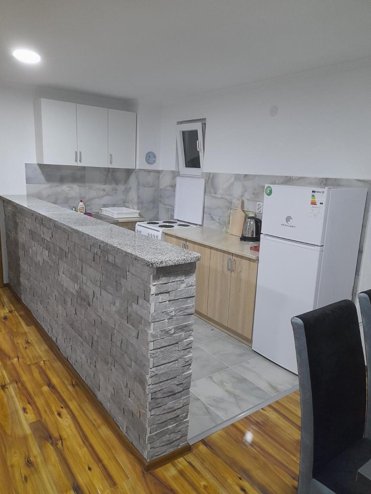 Apartman Micevic Foca Exteriér fotografie